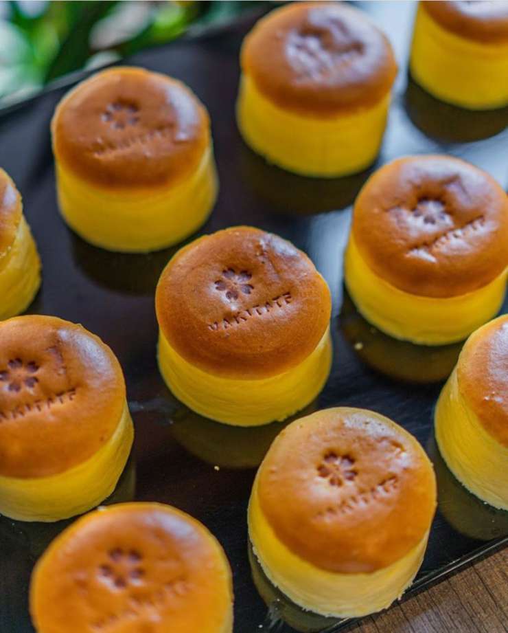 Original Japanese Soufflé Cheesecake YAKITATE